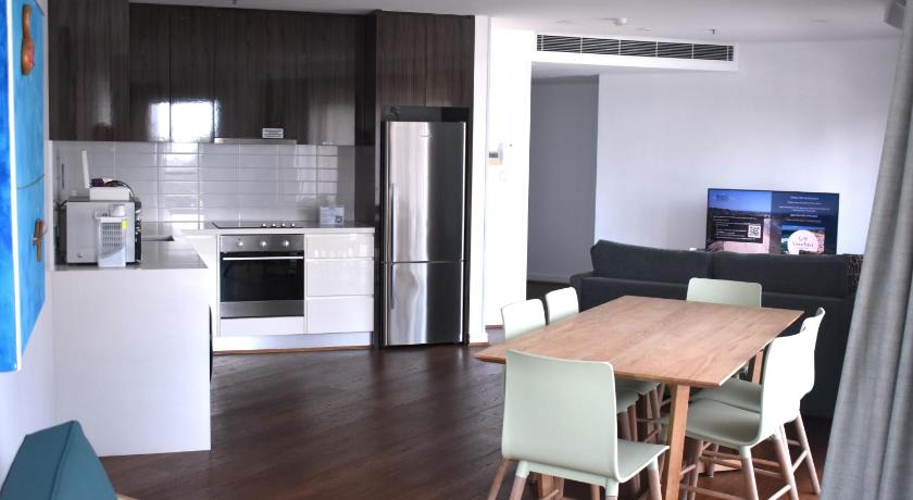 Image of 1 Bedroom Ocean View Apartment 6