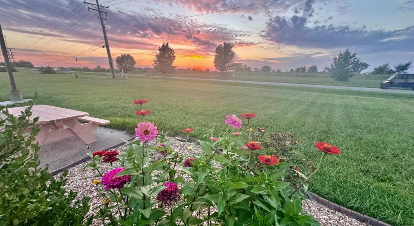 오웬스빌 Owensville Inn 숙소 전망