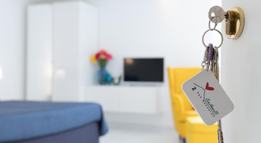 Image of Deluxe Triple Room 9