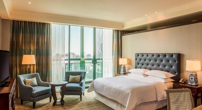 Image of Suite en el ático de 1 dormitorio y 1 cama extragrande - Club Level (Penthouse, Club level, 1 Bedroom Penthouse Suite, 1 King) 0