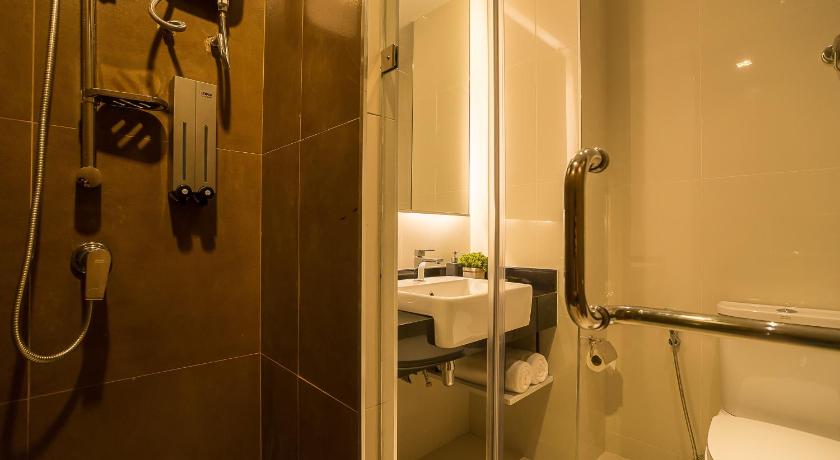 Image of Premier Deluxe 15