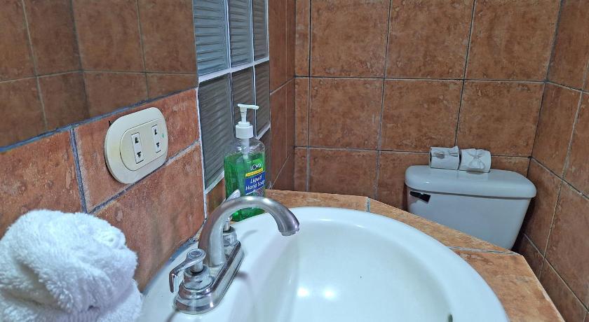 Image of Superior King Room 6