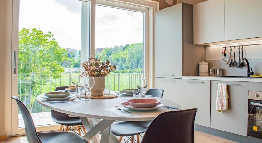 Casa Martinet- Prestogioso 2 suite 2 bagni privati con terrazza 35m