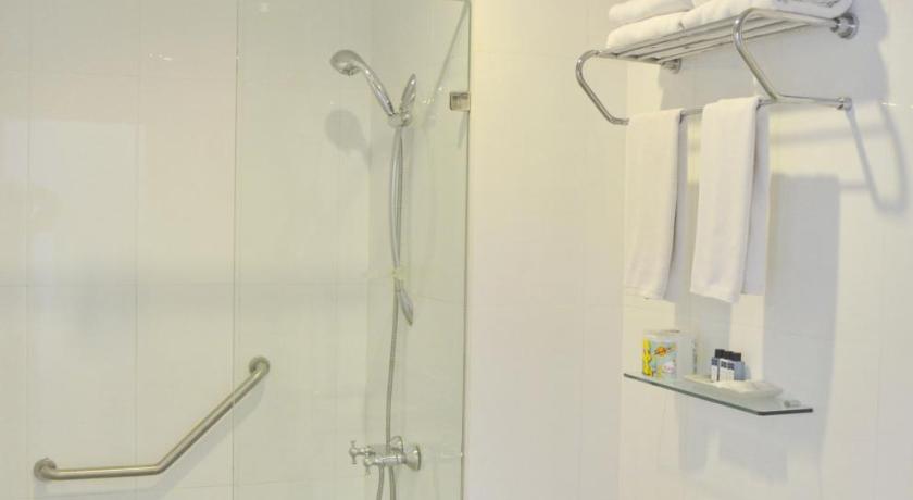Image of Premium Deluxe 1 King High Floor 2