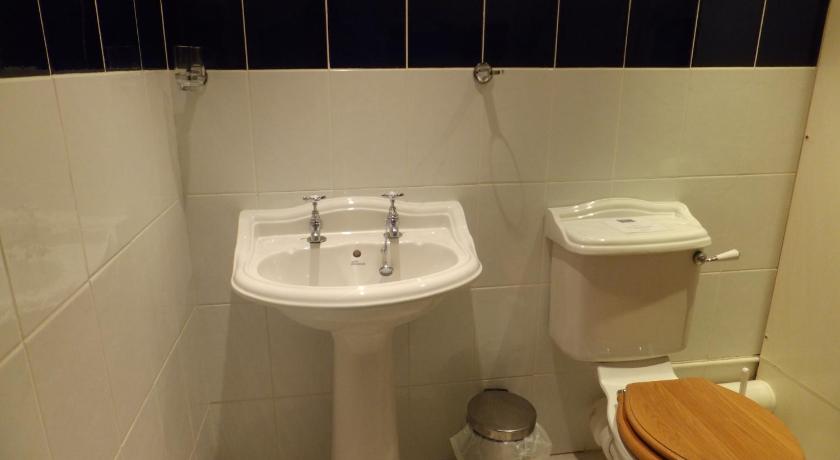 Best Price On Netley Hall In Condover Reviews