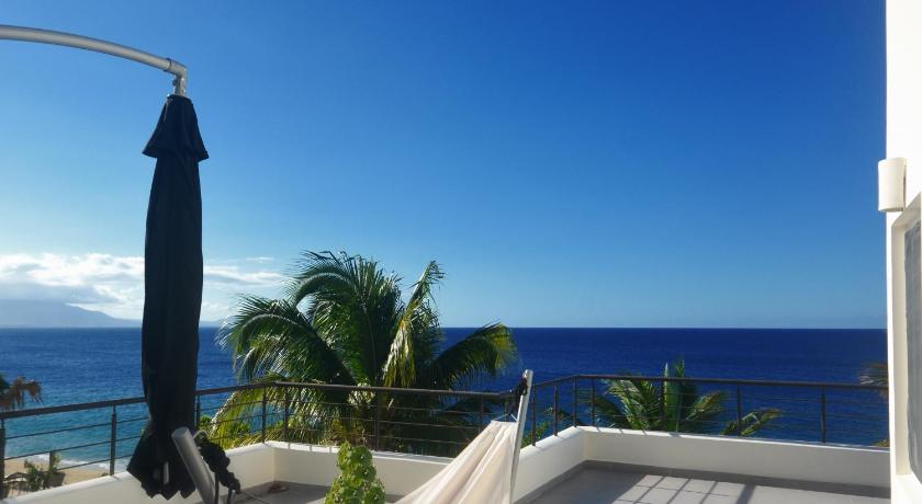 Image of Apartment with Sea View 1