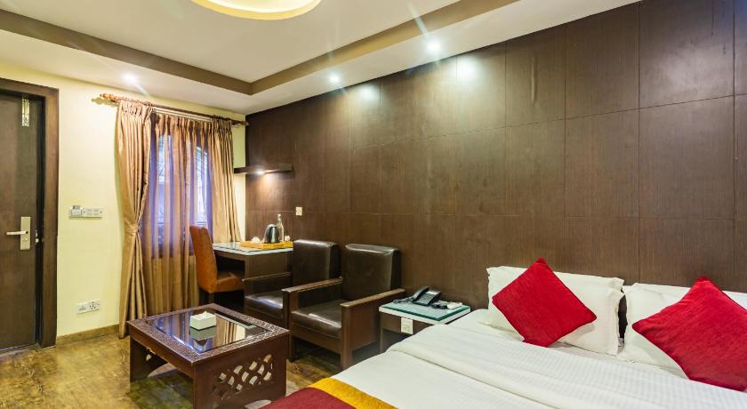 Image of Deluxe Room 6
