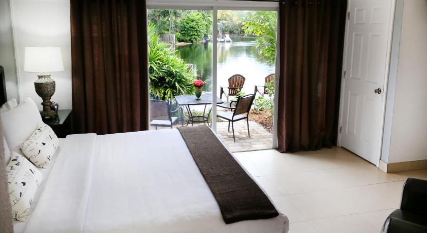 Image of Premium King Room 4