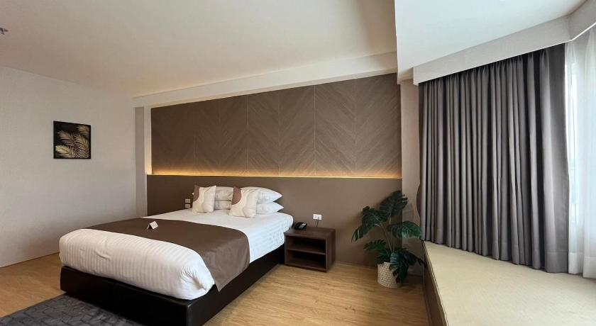 Image of Premium Deluxe Double High Floor (3-5F) 12