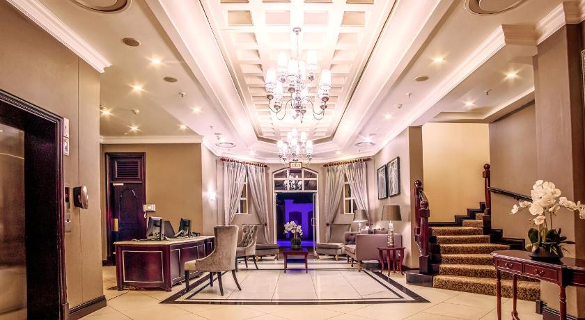 The Ridge Hotel