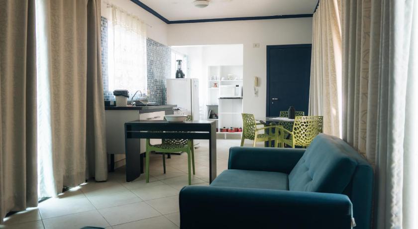 グアルジャ Apartamentos Primavera Guaruja 4つ星 ゲストハウス スイート