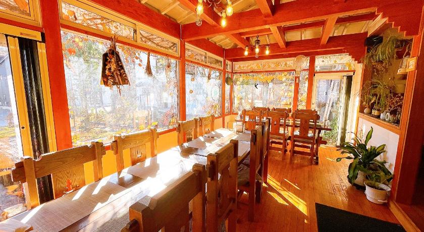 Hakuba Log Hotel Meteor - image 5