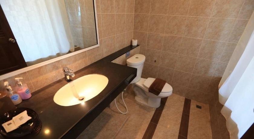 パタヤ At Sea Residence 2つ星 ホテル 眺望