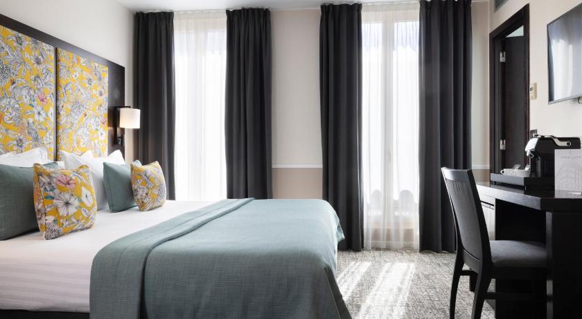 Image of Deluxe Double Room 6