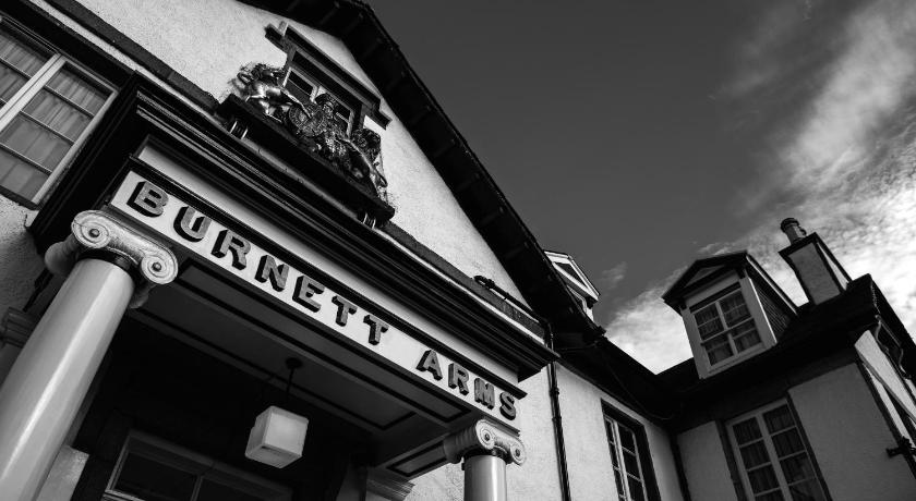 Burnett Arms Hotel