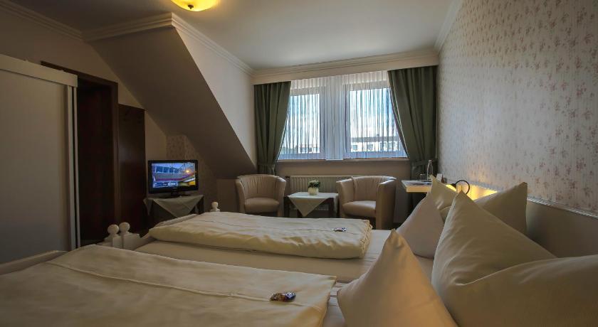 Image of Double Room 4