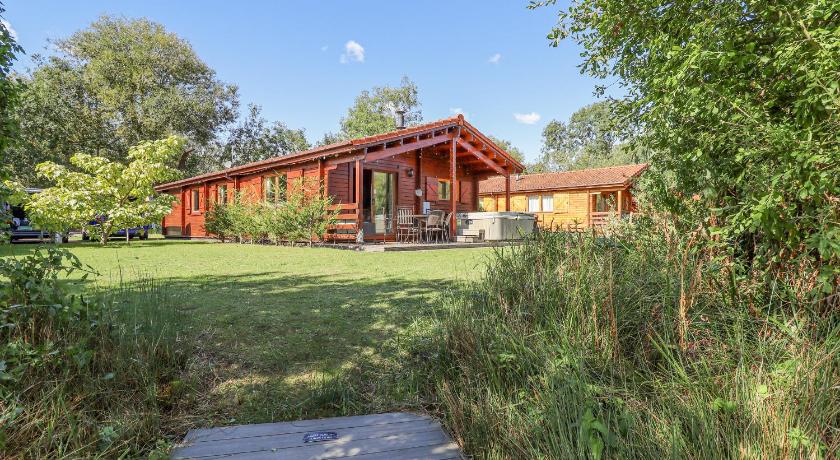 Jemima Lodge