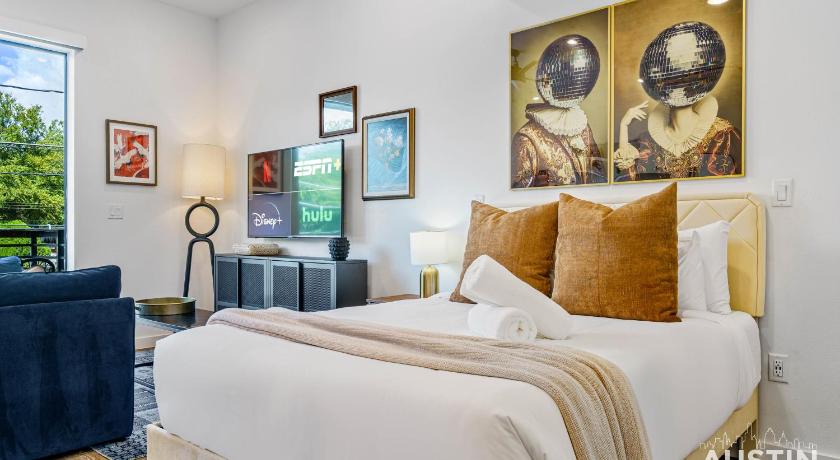 오스틴 (TX) Vibrant Austin Studio Balcony plus Parking and Wi-Fi 4성급 숙소 스위트룸