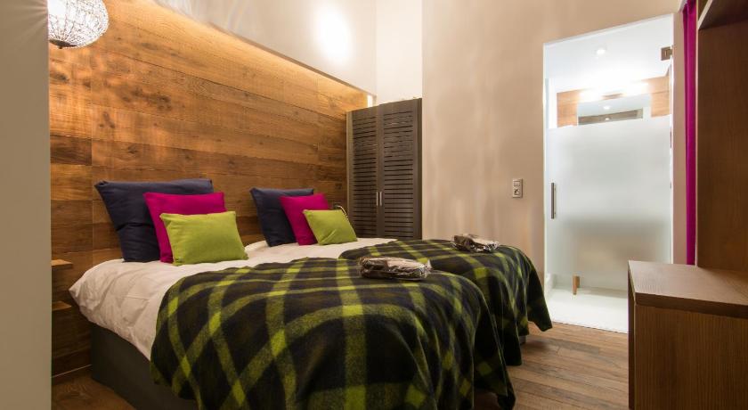 Image of Three-Bedroom Deluxe Suite - Cozy Home XXL 9