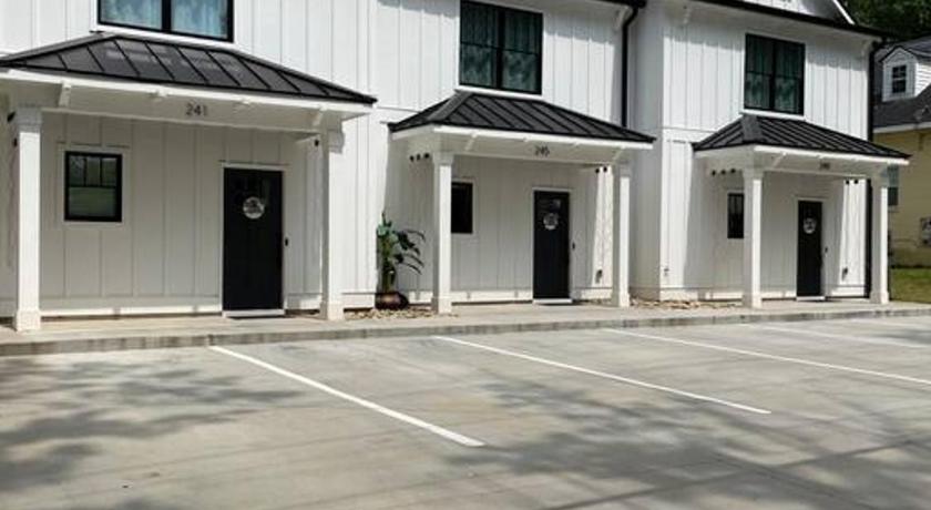 게인즈빌 (GA) Charming Gainesville Townhome 1 4성급 숙소 부대시설