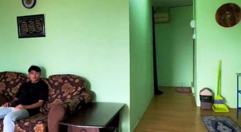 ベセリ Aziqa Homestay Chalet With Pool 4つ星 ゲストハウス 施設