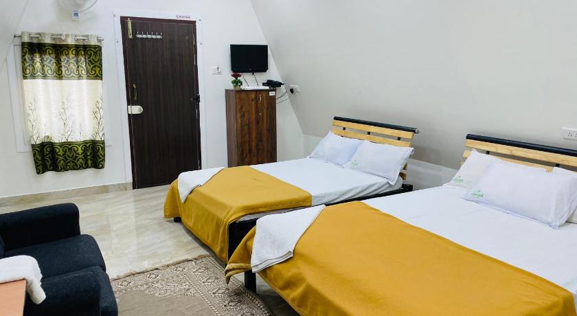 拉梅斯瓦兰 GreenLeaf Resorts and Restaurant 3星级 酒店 泳池