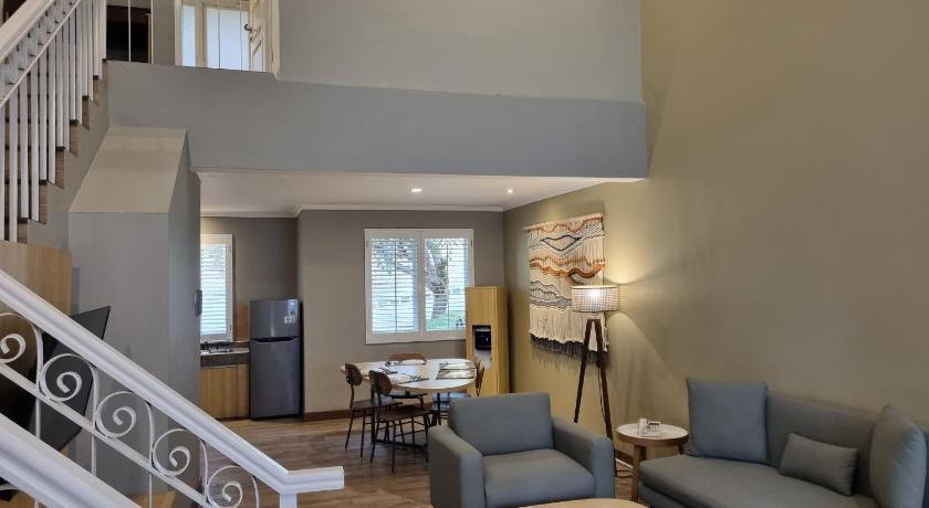 Image of 3 Bedroom Deluxe 10
