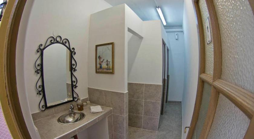 Image of Quadruple Room with Shared Bathroom 6