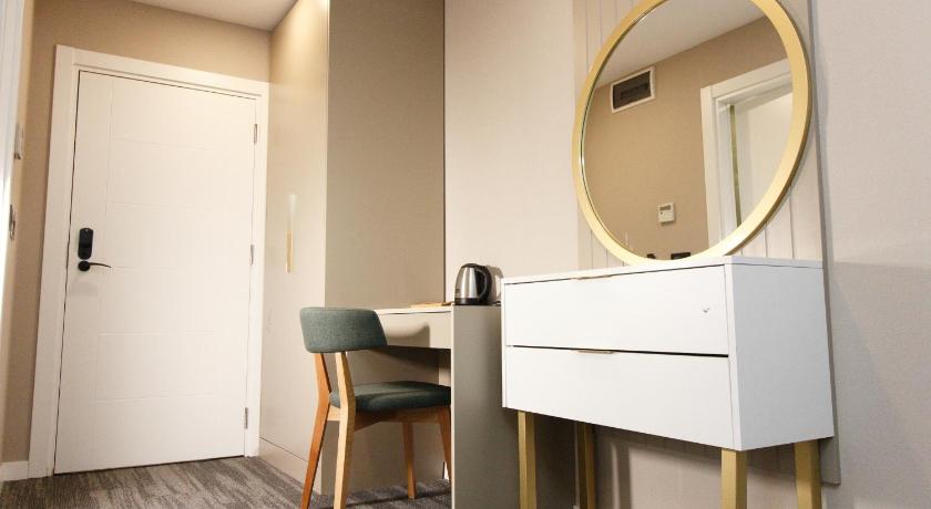 ONKA CITY HOTEL - image 10
