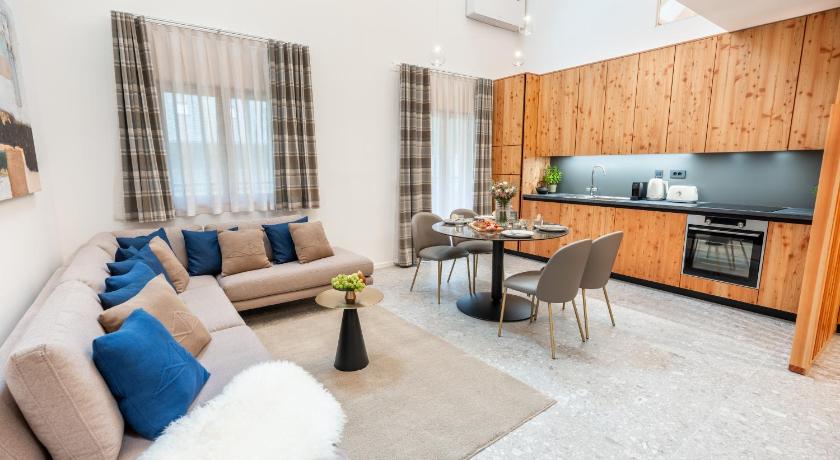 Soča Residence Soca 4-Star Guesthouse suite