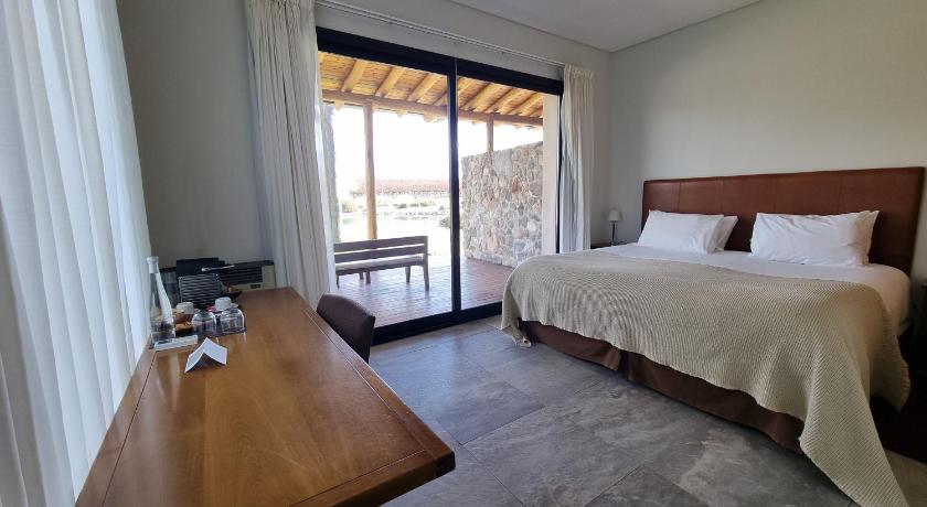 Image of Double or Twin Room with Mountain View 0