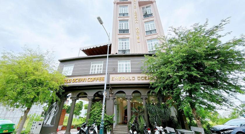EMERALD OCEAN HOTEL - image 11