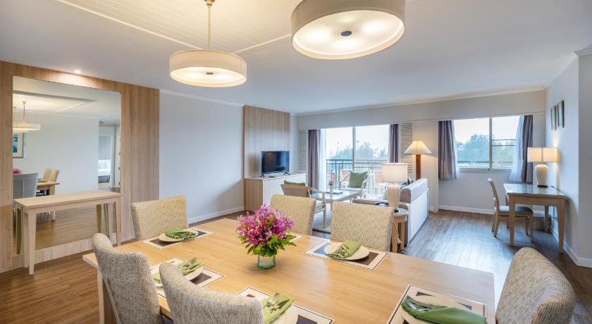Фото: Люкс «Премьер» с 2 спальнями (Two bedroom Premier Suite) 3