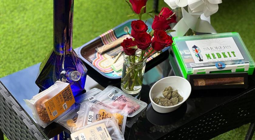 芭堤雅 Smokers Resort 酒店 套房