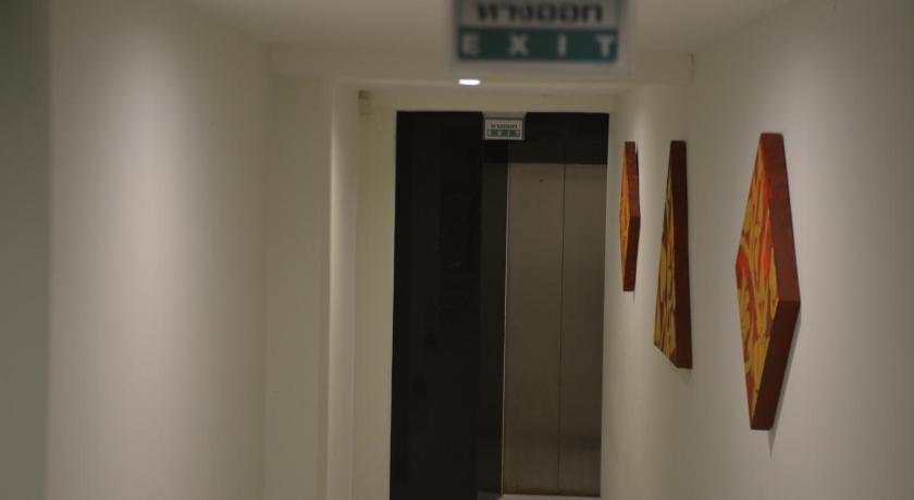 プーケット Patong Moon Inn Residence 2つ星 ホテル 客室