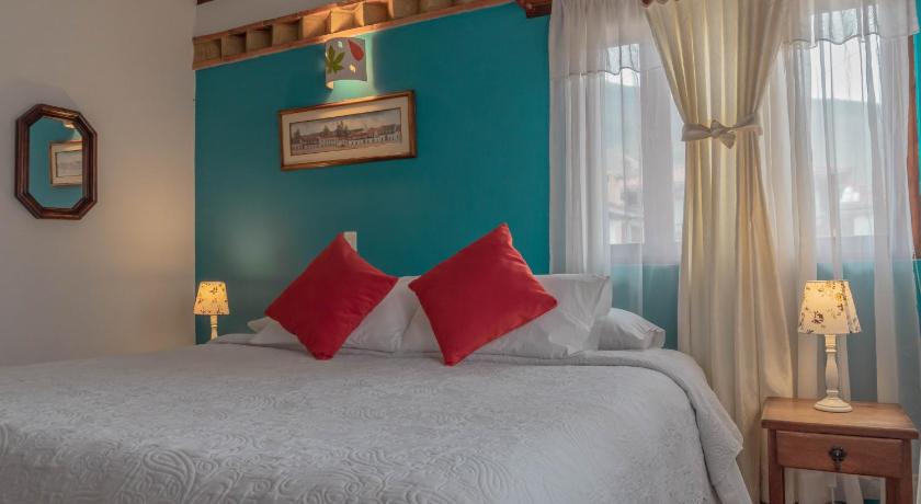 Image of King Suite with Balcony 10