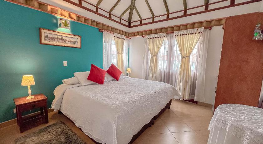Image of King Suite with Balcony 5