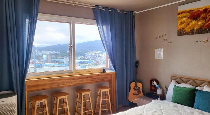 동해 묵호애 펜션 (Donghae Mookhoae Pension) 4성급 게스트하우스 스위트룸