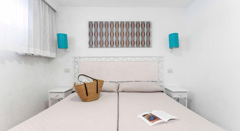 Image of One-Bedroom Apartment 11