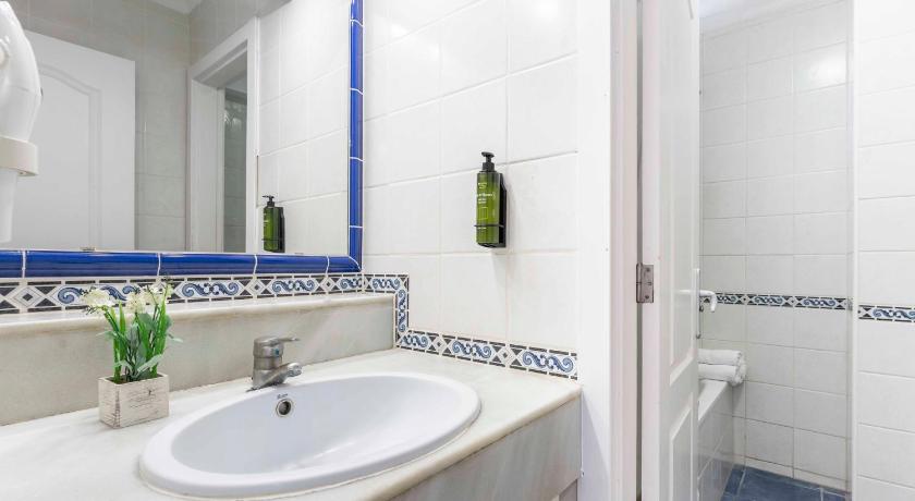 Image of 2 Bedroom Apartment 11