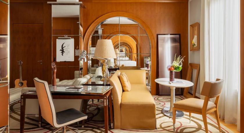 Image of Signature Suite 3