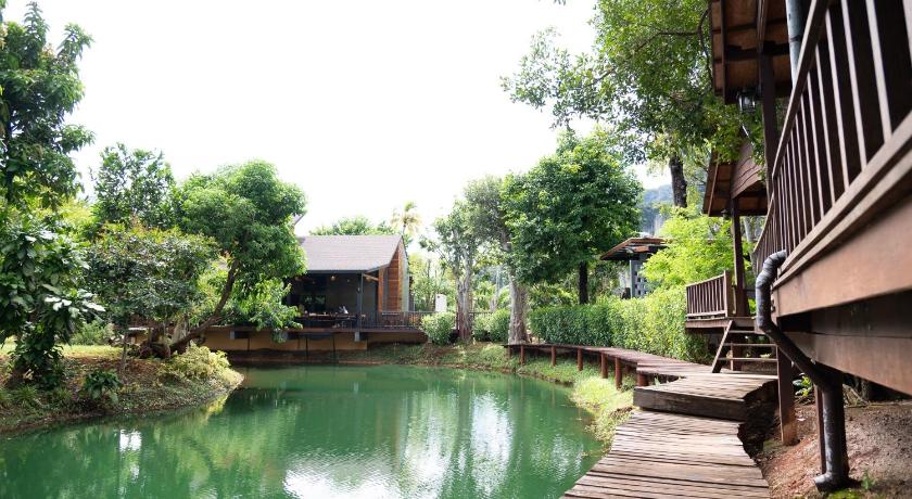 甲米 ธารคีรี รีสอร์ต สวนน้ำกำนัน 3星级 酒店 景观