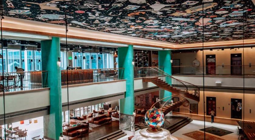 25hours Hotel One Central - image 14