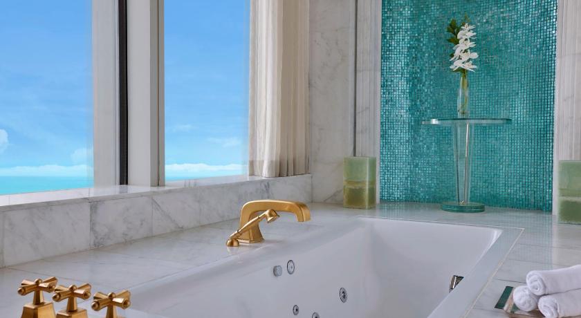 Abu Dhabi lakosztály - 3 hálószobás penthouse lakosztály - kilátással a tengerre (Abu Dhabi Suite, 3 Bedroom Penthouse Suite, Sea view) fotója 17