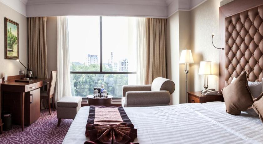 河内 Army Hotel Nguyen Tri Phuong   4星级 酒店 套房