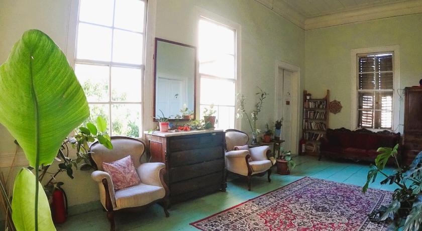 Lotus Garden Hostel Izmir - image 12
