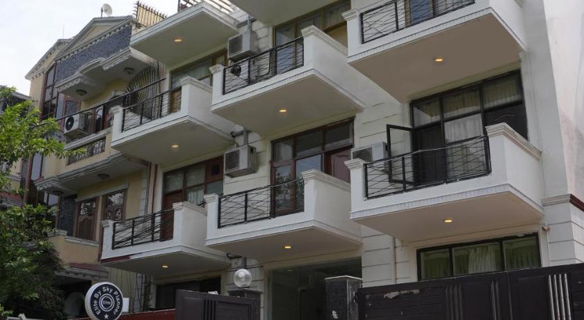 Live Inn Hotels Sector 45 - image 17