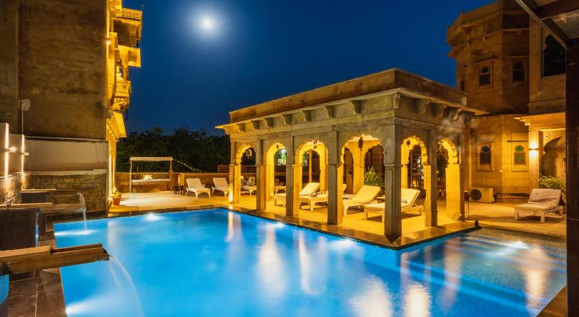 The Gulaal Hotel - image 9