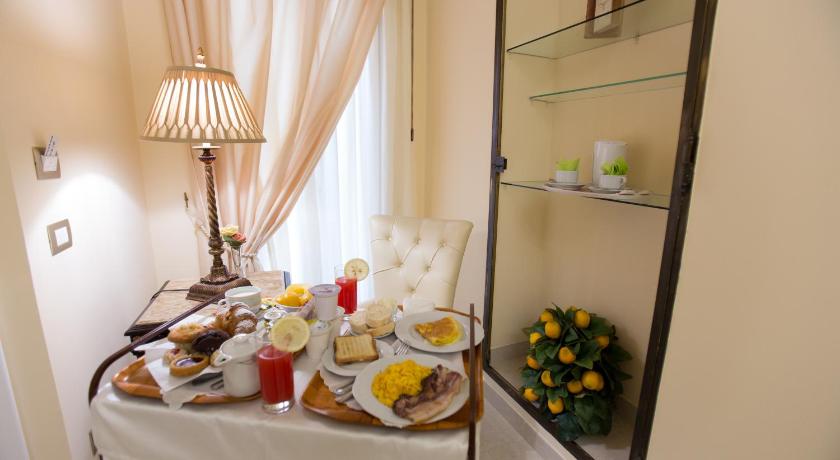 ローマ Royal Suite Trinita Dei Monti Rome 4つ星 ホテル ロビー