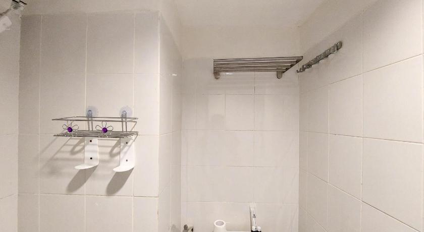 Good Studio NoKitchen Sentraland Medan By Travelio - image 9